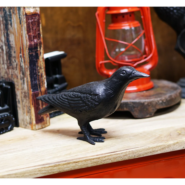 Cast Iron Crow "Head Up"